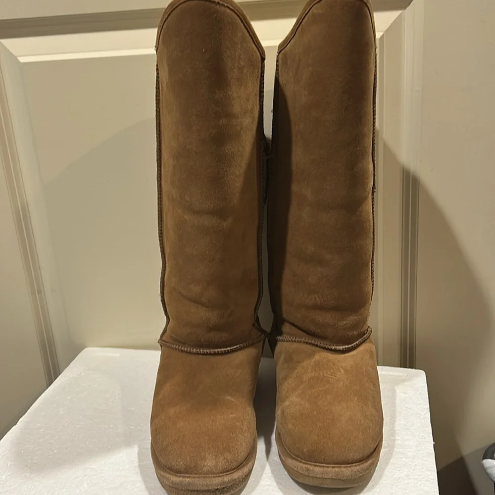 Checklist womens crisscross ties back suede Sherpa faux fur lined boots size 7
